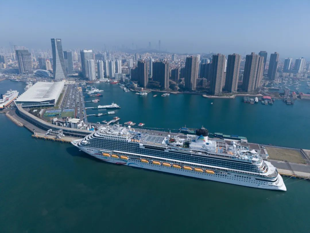 凯撒旅业携手爱达·魔都号青岛首航，“国资赋能”叠加“国产邮轮”开启旅业新篇