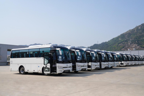 金旅155辆客车批量发运科威特 深化中东市场布局助力公共交通升级