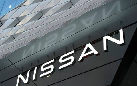 巨额亏损！知名车企宣布：裁员20000人