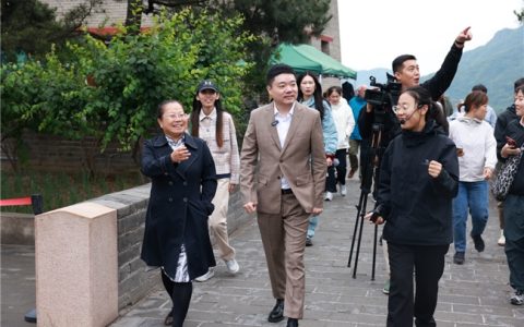 北京昌平2024-2025“利百文台尼”独牙传奇中式九球全球总决赛开幕