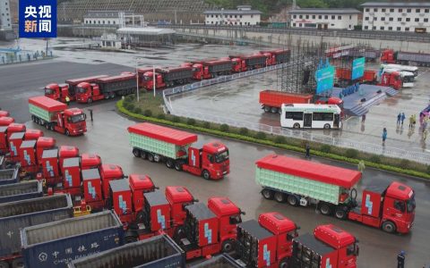 全国首台商用氢能机车头试运行 填补西南地区氢能铁路货运交通空白