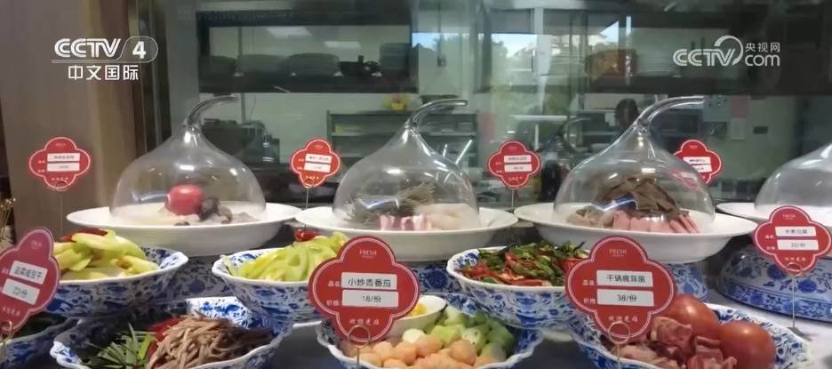 “苏超”热度攀升释放消费新活力 一场球赛成为撬动文旅的“金钥匙”