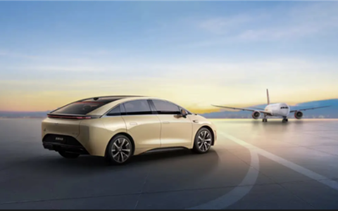 机票当“诱饵” 吉祥航空陷造车之困：难破跨界魔咒