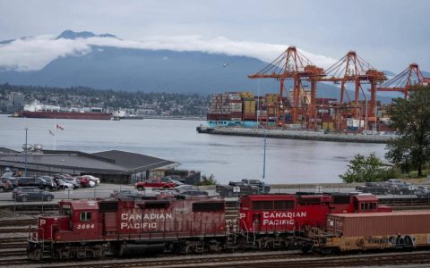 加拿大4月商品贸易逆差达71亿加元 创历史最高纪录