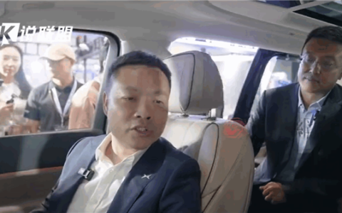 何小鹏回应在小米股票上赚了很多钱：我一直没卖 觉得还有很高空间