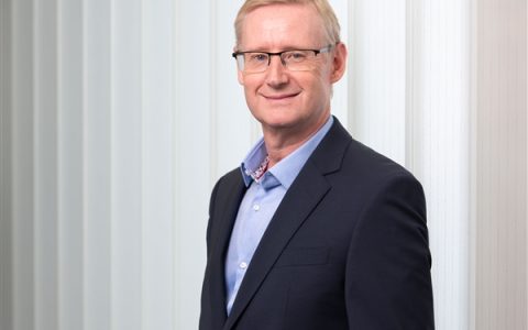 35年老将交棒！捷豹路虎全球CEO宣布年底退休