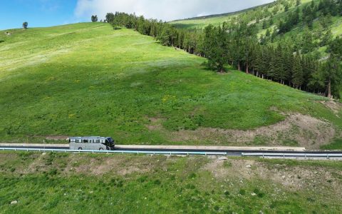 深圳机场深夜致歉，郑智化回应