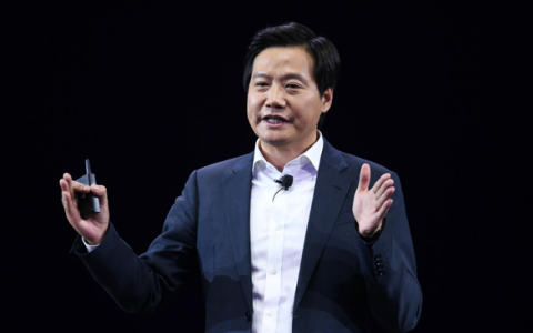 雷军或在本月底举办年度演讲 新品对标华为苹果