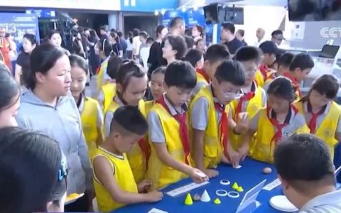 点亮少年科创梦想 多地举行多场科普活动让科学触手可及