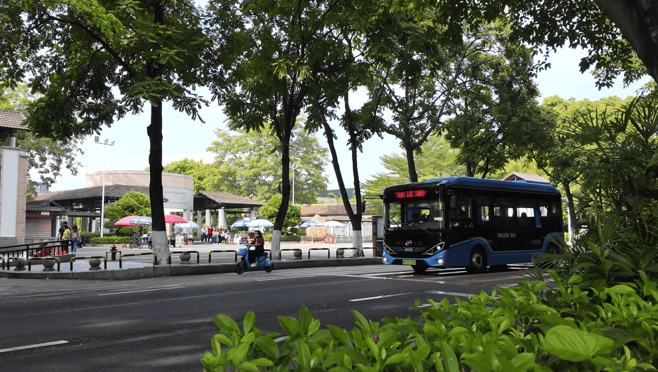 一程山水，半城温柔！坐苏州金龙纯电公交慢游客都梅州