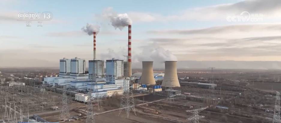 新能源重卡服务清洁运输绿色转型 供暖“绿”模式不断“上新”