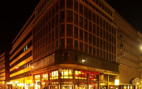 成都孕妇产七胞胎？医院辟谣