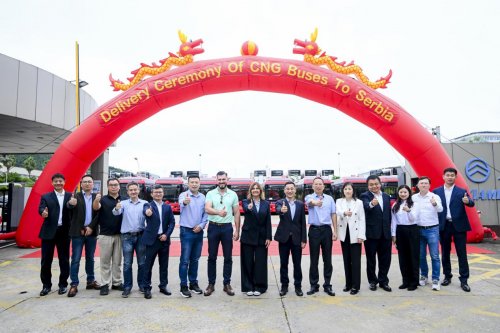 实力圈粉欧洲！金旅天然气公交批量远销塞尔维亚