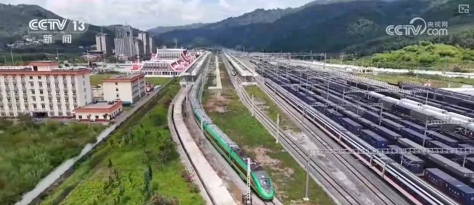 9134.2亿元、7250万吨，强劲！借助亮眼数据透视外贸发展新活力、新引擎