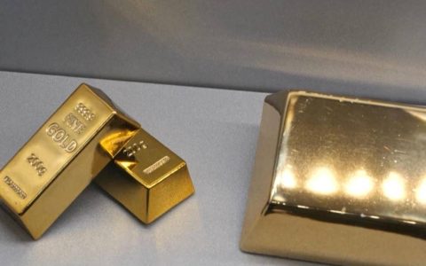 见证历史！国际金价突破5000美元关口