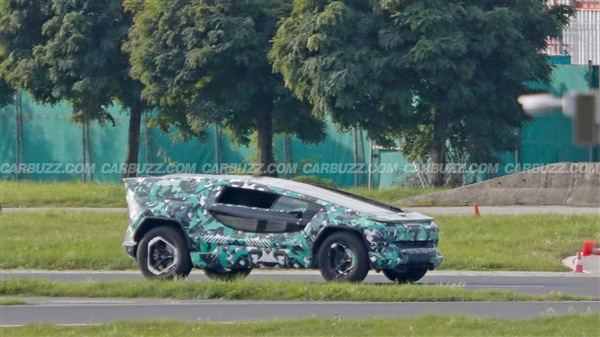 沙特造车新势力ceer首款车曝光:造型太怪异插图2 配全球最大挡风玻璃!沙特造车新势力首车首秀:造型太怪异