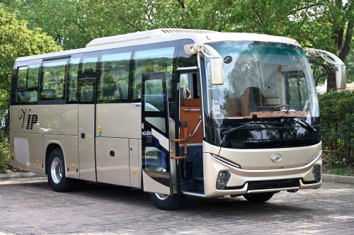 苏州金龙“公路和谐号”:打造高端商旅客运新标准插图 苏州金龙“公路和谐号”:打造高端商旅客运新标准