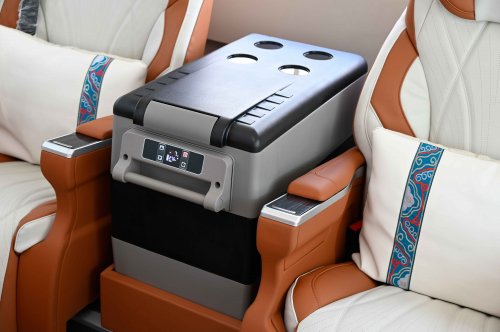 苏州金龙“公路和谐号”:打造高端商旅客运新标准插图5 苏州金龙“公路和谐号”:打造高端商旅客运新标准