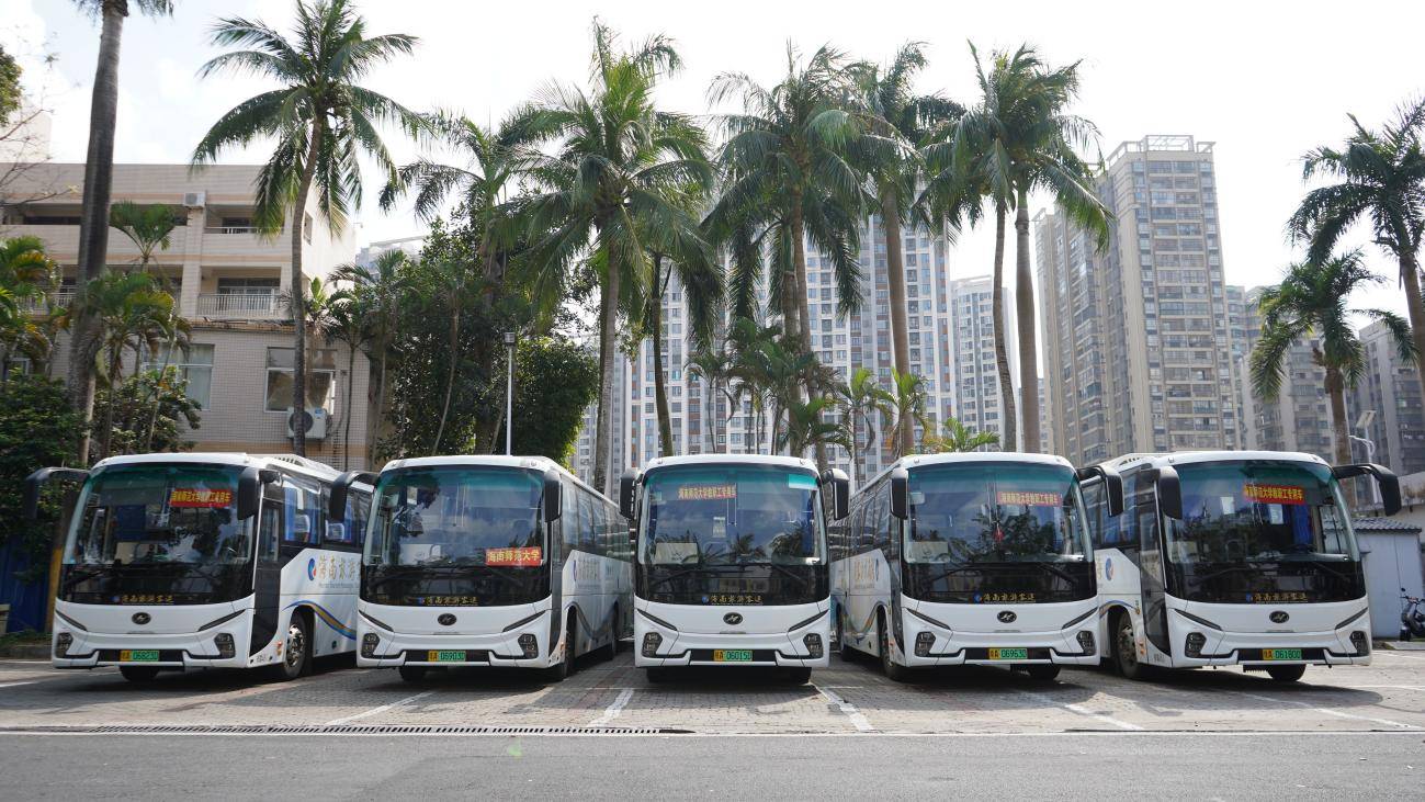 零排放高舒适!逸驰天下携手苏州金龙开启海南绿色通勤新时代插图 零排放高舒适!逸驰天下携手苏州金龙开启海南绿色通勤新时代