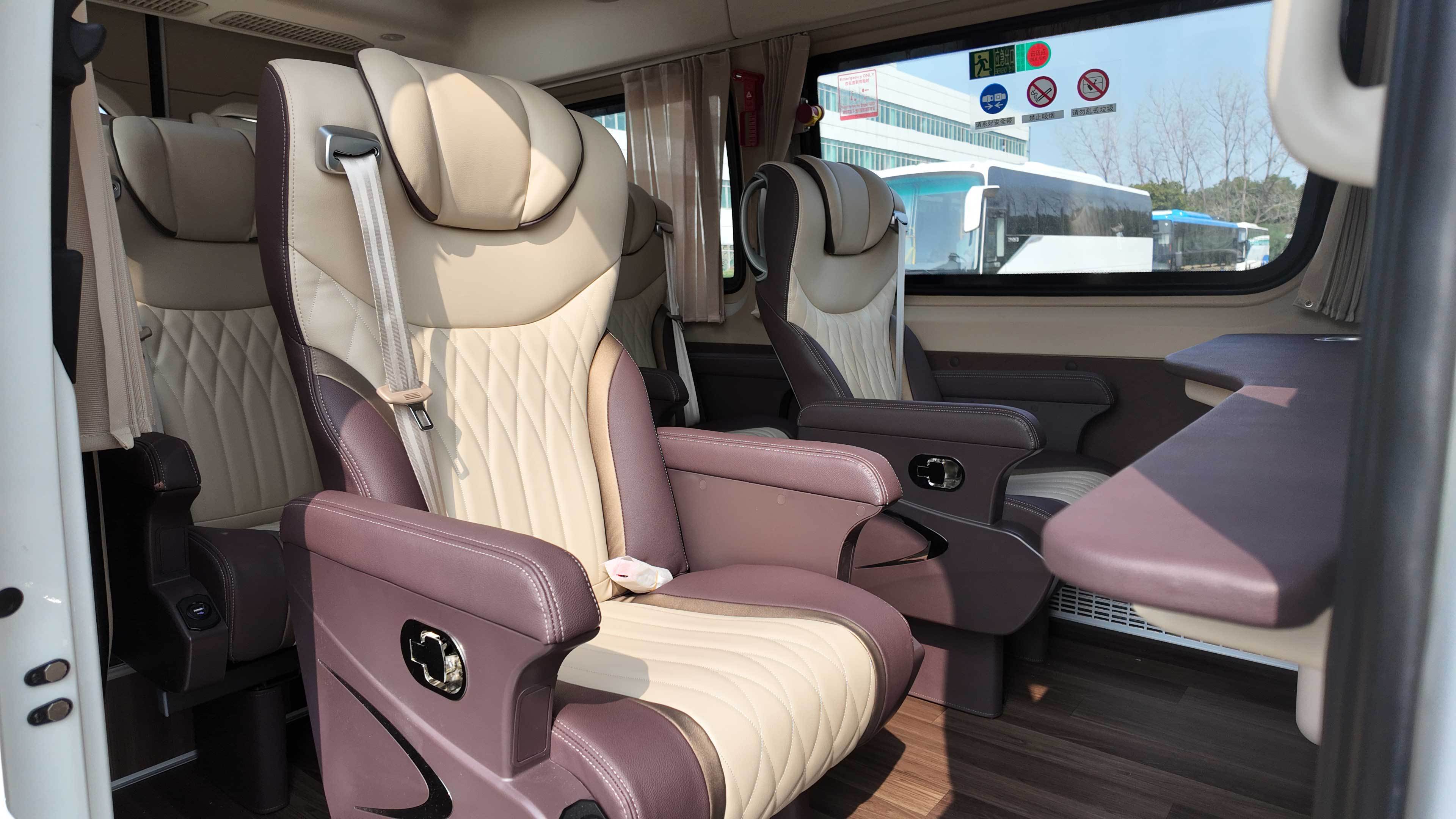 从“冷资源”到“热经济”,苏州金龙与海格旅汽共绘东北旅运画卷插图5 图片6.jpg