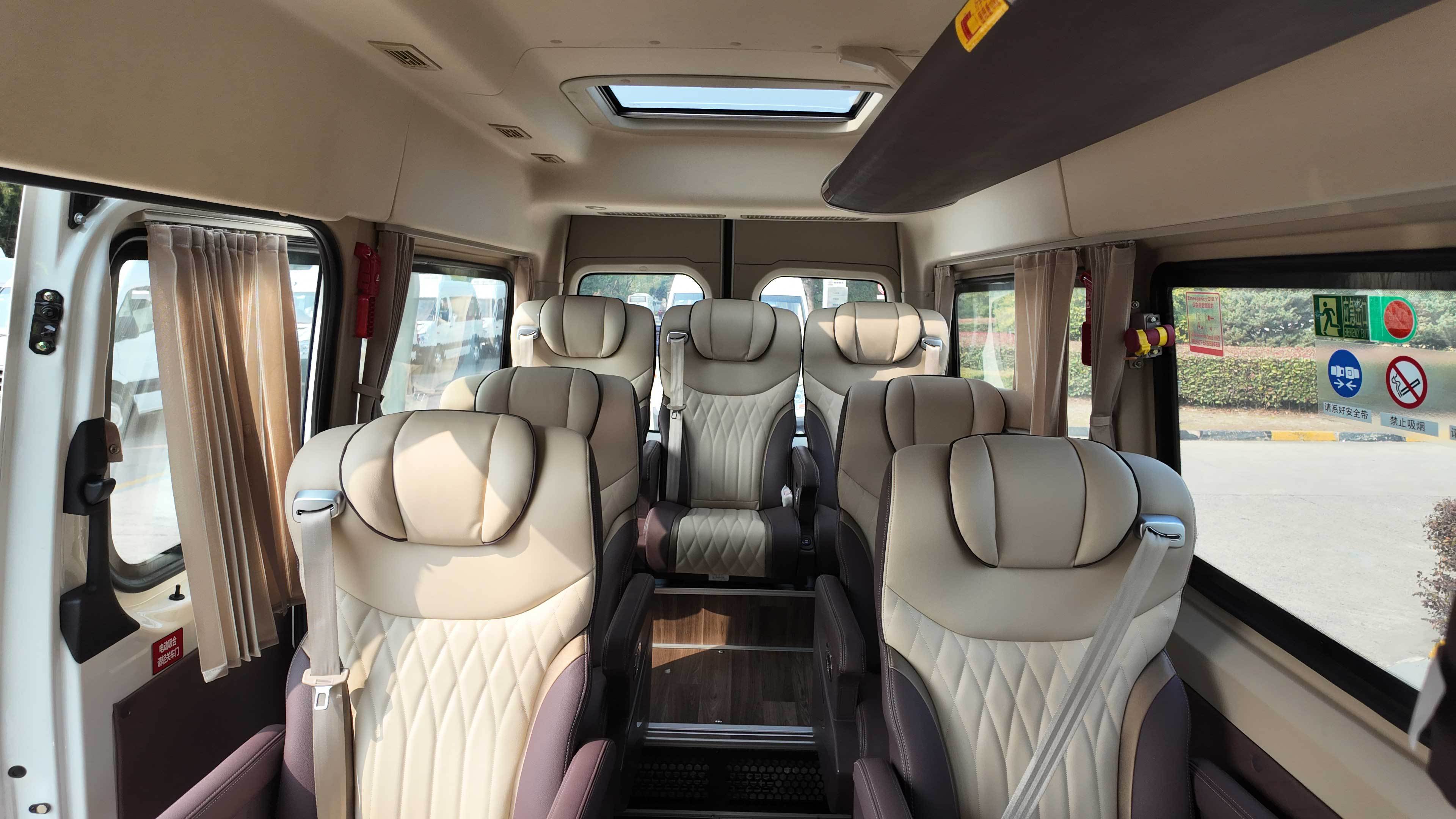 从“冷资源”到“热经济”,苏州金龙与海格旅汽共绘东北旅运画卷插图1 图片2.jpg