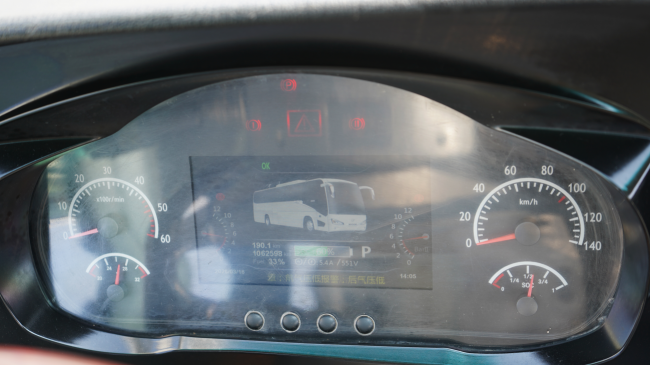 1辆电车8年跑百万公里!苏州金龙纯电大巴实力跑出行业新高度插图4 1辆电车8年跑百万公里!苏州金龙纯电大巴实力跑出行业新高度插图4