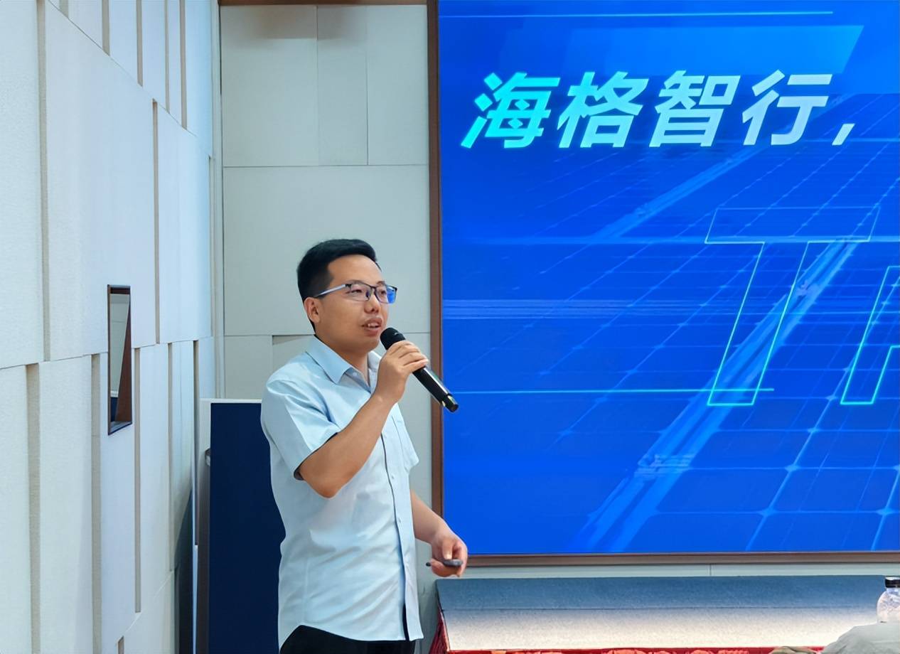 “绿”动西北！苏州金龙新V系解锁旅游客运新生态